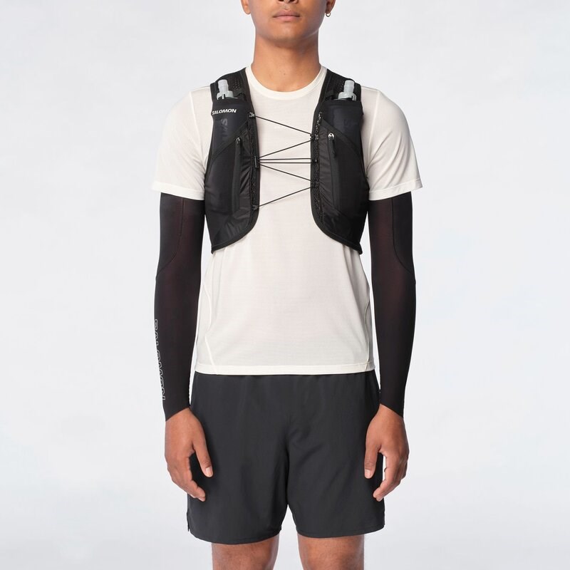 Salomon Rucksack ACTIVE SKIN 12 SET - SCHWARZ/METALL